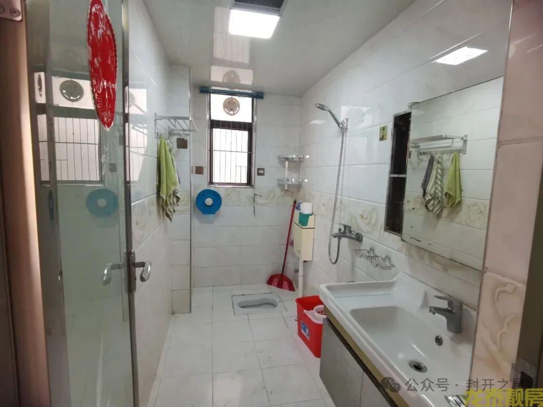 汇景湾 靓靓江景房 可以做5房