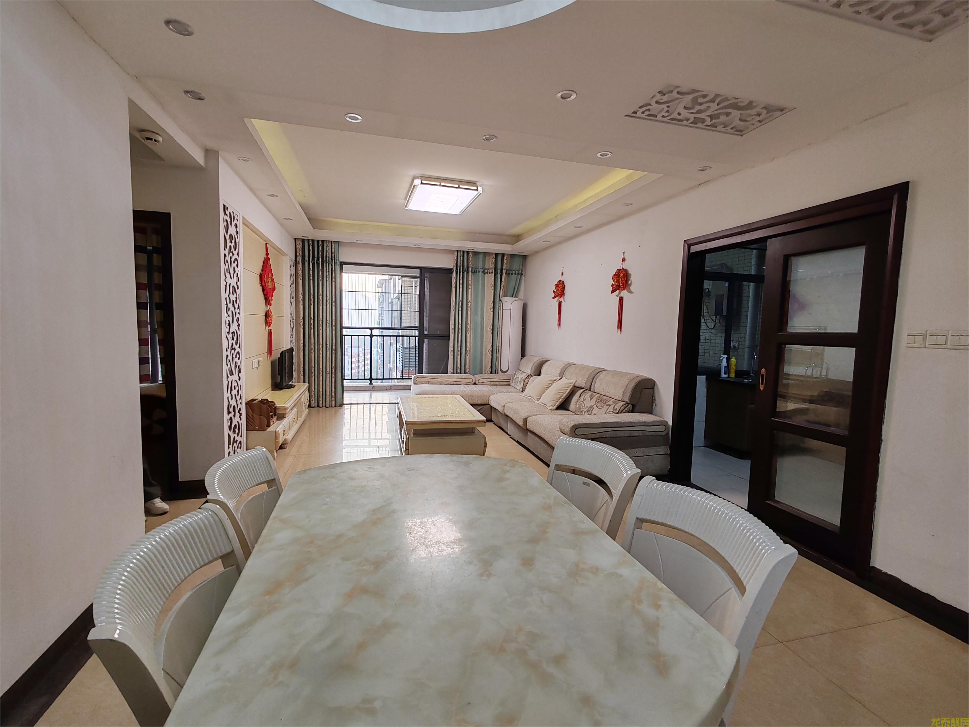 星河国际电梯靓楼层精装单边位