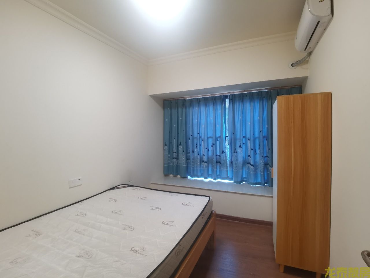 碧桂豪园 精装一梯一户四房