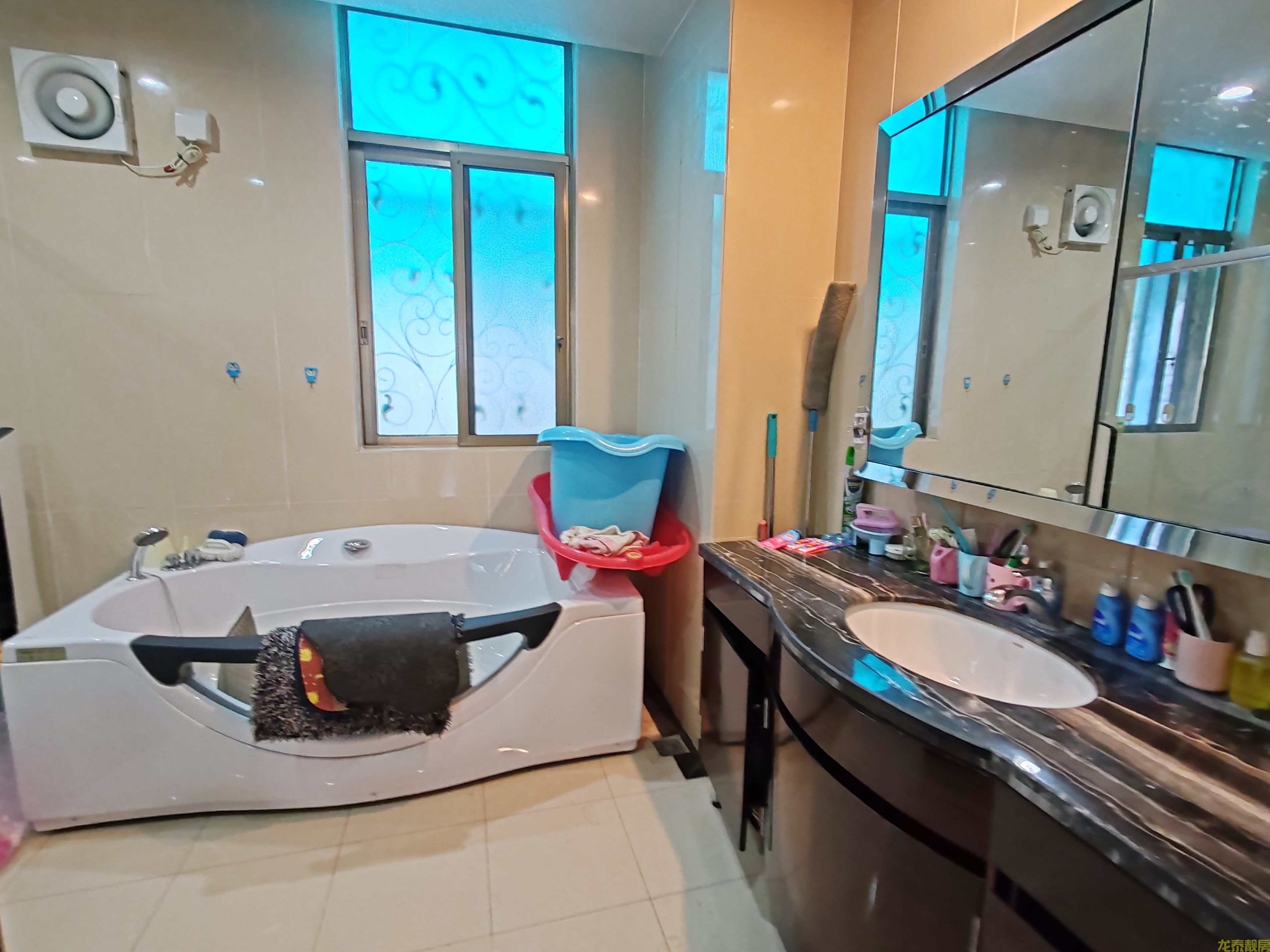 碧桂园双拼豪华别墅送200平大花园 稀缺5房