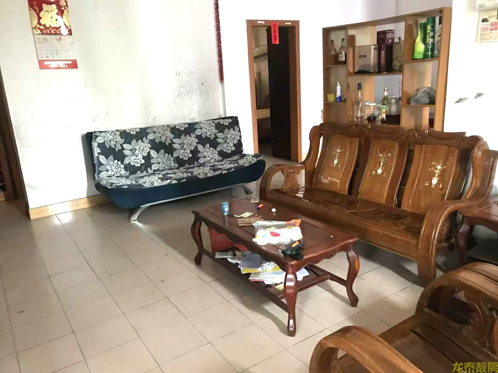 中心市场附近7楼三房